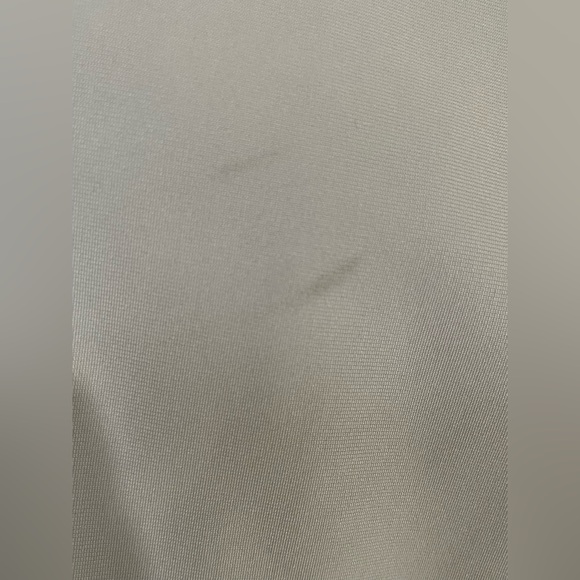 Vuori Shorts Men’s 36 Tan Khaki Flat Front Chino Casual Summer Neutral Read - Picture 10 of 10